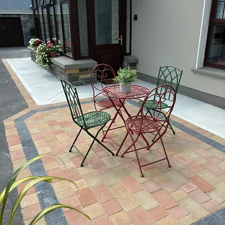 Oakdale Apartament *
